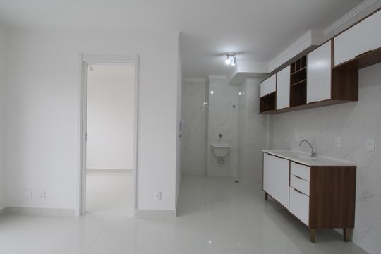 Sala de apartamento para alugar com 2 quartos, 44m² em Vila Andrade, São Paulo