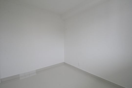 Quarto 2 de apartamento para alugar com 2 quartos, 44m² em Vila Andrade, São Paulo
