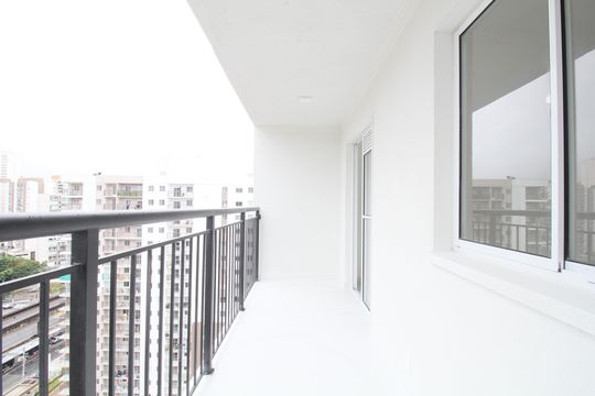 Varanda Sala de apartamento para alugar com 2 quartos, 44m² em Vila Andrade, São Paulo
