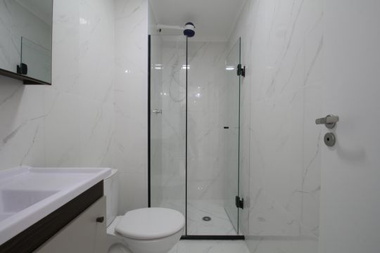 Banheiro de apartamento para alugar com 2 quartos, 44m² em Vila Andrade, São Paulo