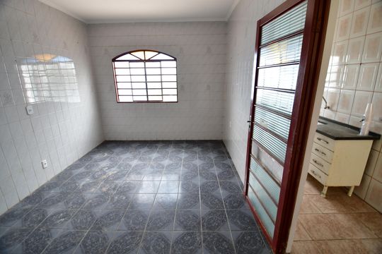 Copa de casa para alugar com 3 quartos, 200m² em Vila Costa E Silva, Campinas
