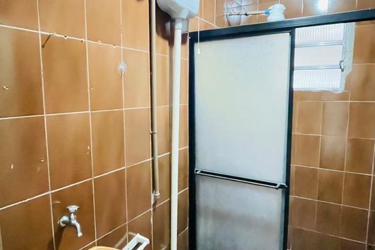 Banheiro de casa para alugar com 1 quarto, 45m² em Jardim Sao Luiz, Embu das Artes