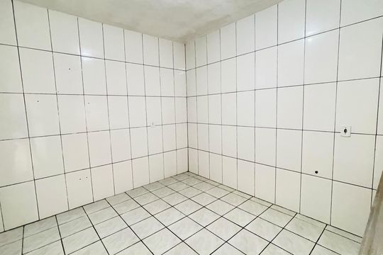 Cozinha de casa para alugar com 1 quarto, 45m² em Jardim Sao Luiz, Embu das Artes