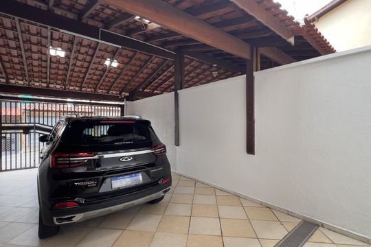 Garagem de casa para alugar com 3 quartos, 150m² em Macedo, Guarulhos