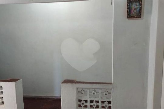 Casa à venda com 1 quarto, 140m² em Jardim Brasil (Zona Norte), São Paulo
