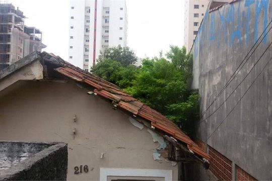 Casa à venda com 1 quarto, 400m² em Água Fria, São Paulo