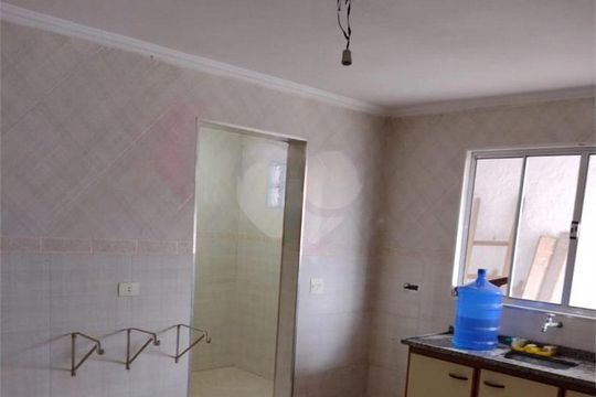 Casa à venda com 2 quartos, 180m² em Chora Menino, São Paulo