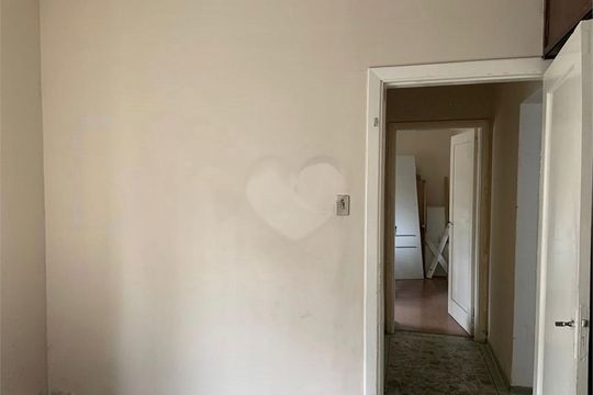 Casa à venda com 3 quartos, 260m² em Cidade Vargas, São Paulo