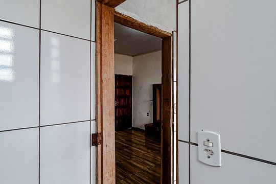 Banheiro de casa de condomínio para alugar com 2 quartos, 40m² em Jardim Maringa, São Paulo