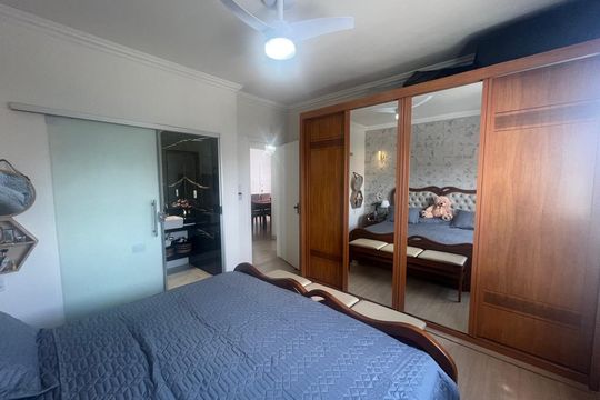 Quarto de apartamento à venda com 3 quartos, 79m² em Inconfidentes, Contagem