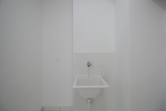 Cozinha de apartamento para alugar com 2 quartos, 33m² em Vila Andrade, São Paulo
