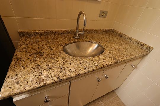 Banheiro - Pia de casa à venda com 3 quartos, 145m² em Silveira, Santo André