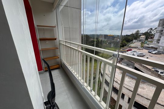 Sacada de apartamento para alugar com 2 quartos, 46m² em Jardim Pioneira, Cotia