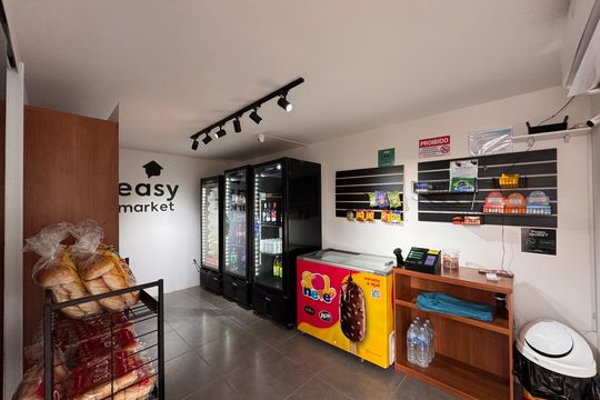 Área comum de apartamento para alugar com 2 quartos, 70m² em Guaratiba, Rio de Janeiro