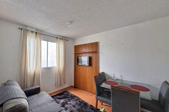 Sala de apartamento para alugar com 2 quartos, 70m² em Guaratiba, Rio de Janeiro