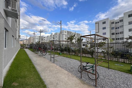 Área comum de apartamento para alugar com 2 quartos, 70m² em Guaratiba, Rio de Janeiro