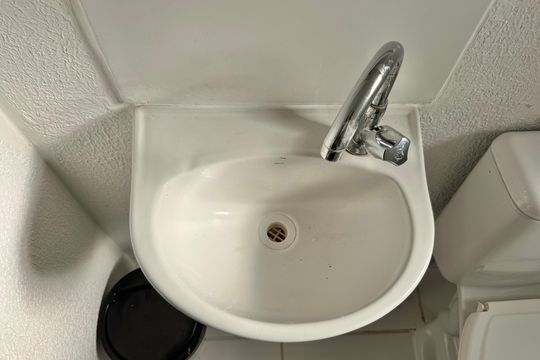 Banheiro Social de apartamento para alugar com 2 quartos, 70m² em Guaratiba, Rio de Janeiro