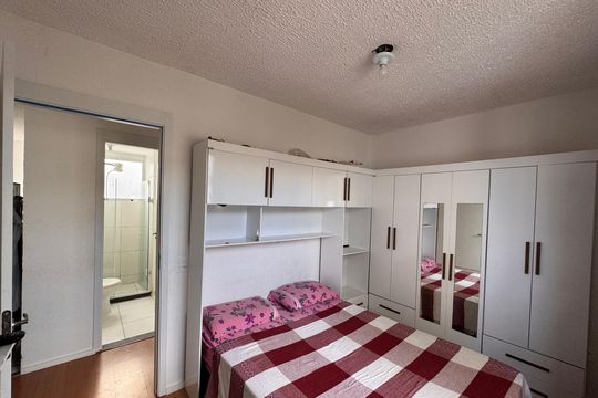 Quarto 1 de apartamento para alugar com 2 quartos, 70m² em Guaratiba, Rio de Janeiro
