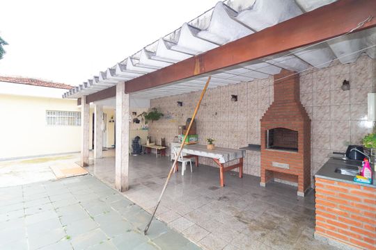 Espaço Gourmet de casa à venda com 5 quartos, 300m² em Vila Bela, São Paulo