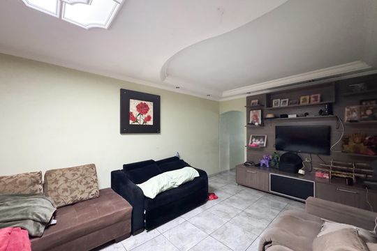 Sala de casa à venda com 3 quartos, 120m² em Nova Petrópolis, São Bernardo do Campo