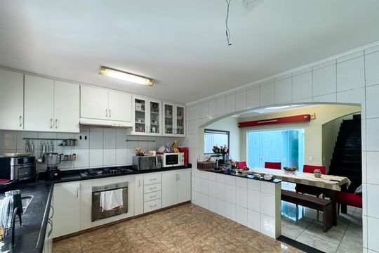 Cozinha de casa à venda com 3 quartos, 120m² em Nova Petrópolis, São Bernardo do Campo