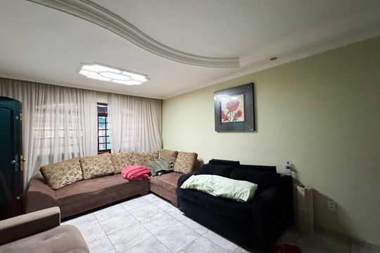 Casa à venda com 3 quartos, 120m² em Nova Petrópolis, São Bernardo do Campo