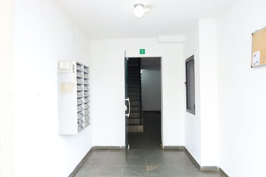 Área comum - Saguão do prédio de apartamento para alugar com 3 quartos, 68m² em Vila Cosmopolita, São Paulo