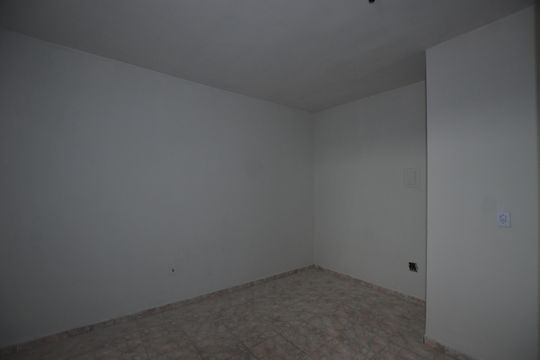 Studio de kitnet/studio para alugar com 1 quarto, 30m² em Bento Ribeiro, Rio de Janeiro