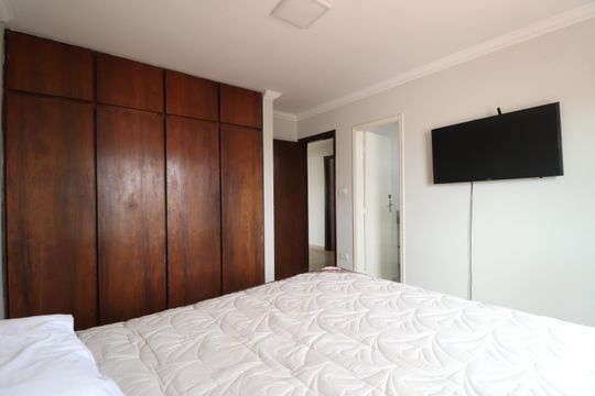 Quarto 1 - Suíte de apartamento para alugar com 3 quartos, 125m² em Nossa Senhora Aparecida, Uberlândia