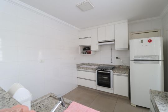 Cozinha de apartamento para alugar com 3 quartos, 125m² em Nossa Senhora Aparecida, Uberlândia