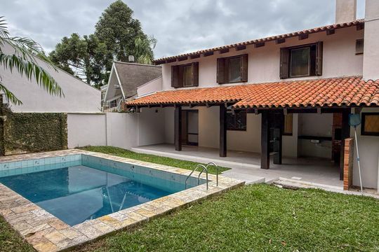 Área externa de casa de condomínio à venda com 3 quartos, 345m² em Cavalhada, Porto Alegre