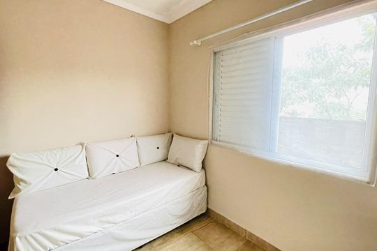 Quarto 2 de casa de condomínio para alugar com 2 quartos, 85m² em Chácara Real (caucaia do Alto), Cotia