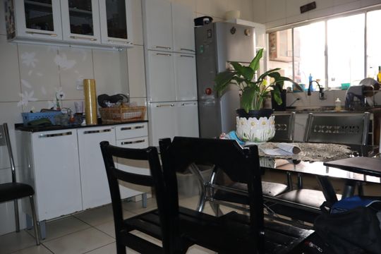 Cozinha de casa para alugar com 3 quartos, 375m² em Vila Independencia, São Paulo