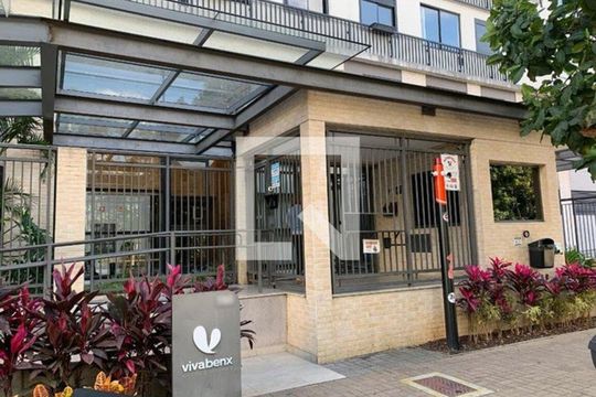 Fachada de apartamento para alugar com 2 quartos, 34m² em Jurubatuba, São Paulo