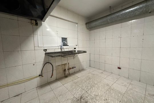 Cozinha de casa para alugar com 2 quartos, 250m² em Vila Sao Jorge, Barueri