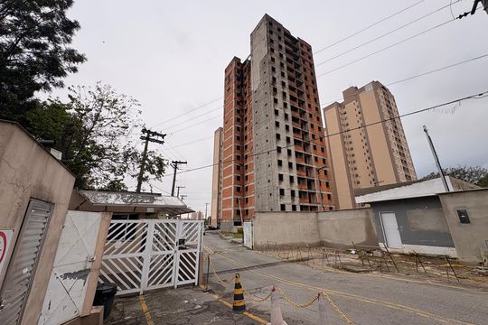 Fachada de apartamento à venda com 3 quartos, 65m² em Utinga, Santo André