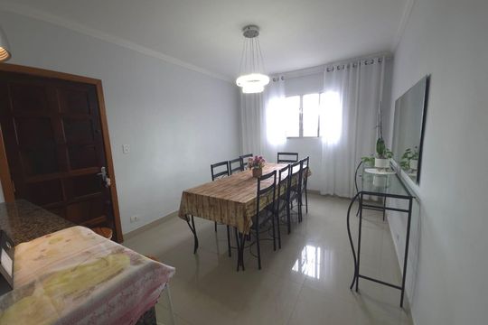 Sala de casa à venda com 2 quartos, 125m² em Jardim Thomaz, São Paulo