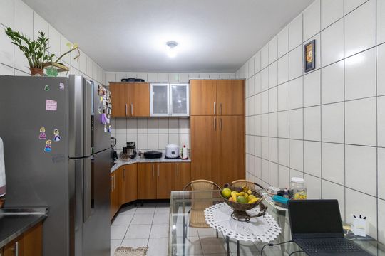 Cozinha de casa à venda com 2 quartos, 200m² em Parque Paulistano, São Paulo