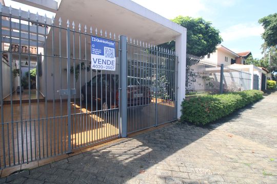 Fachada de casa à venda com 4 quartos, 420m² em Vila da Saúde, São Paulo