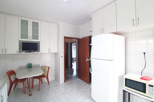 Cozinha de casa à venda com 4 quartos, 420m² em Vila da Saúde, São Paulo