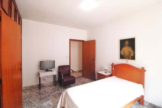 Suíte de casa à venda com 4 quartos, 420m² em Vila da Saúde, São Paulo