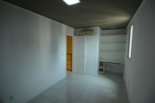 Quarto 2 de apartamento para alugar com 2 quartos, 130m² em Gonzaga, Santos