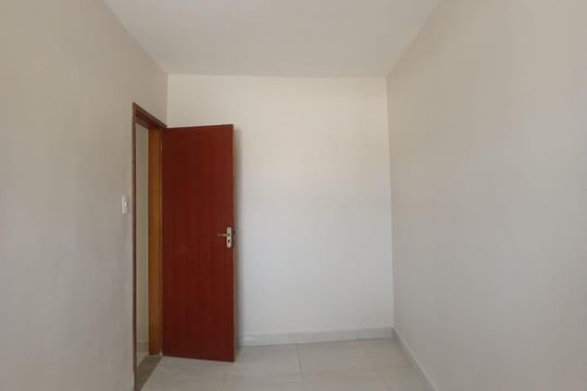 Casa para alugar com 2 quartos, 80m² em Vila Santa Teresinha de Jesus, Nova Iguaçu