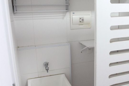 Área de Serviço de apartamento para alugar com 1 quarto, 28m² em Jardim Prudência, São Paulo