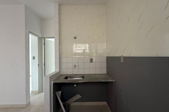 Sala/Cozinha de apartamento para alugar com 2 quartos, 50m² em Vila America, Carapicuíba