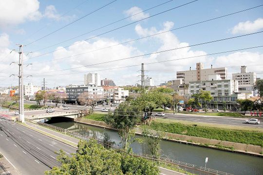  Vista de apartamento para alugar com 2 quartos, 63m² em Santana, Porto Alegre
