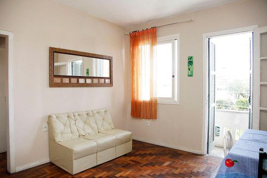 Apartamento para alugar com 2 quartos, 63m² em Santana, Porto Alegre