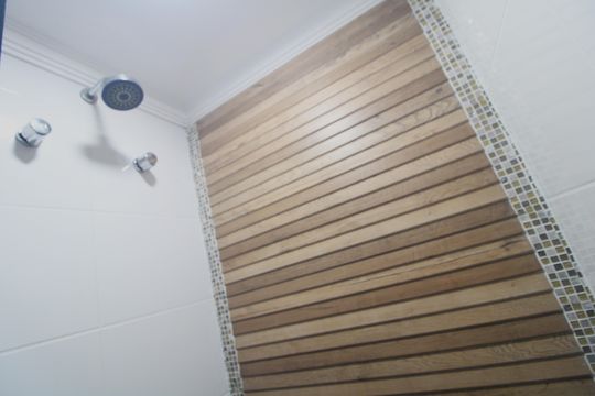 Banheiro comum de apartamento à venda com 2 quartos, 61m² em Vila Isa, São Paulo