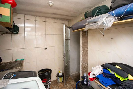 Área de Serviço de casa à venda com 2 quartos, 8m² em Vila Nogueira, Diadema