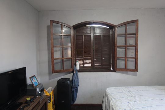 Casa 1 | Quarto de casa à venda com 7 quartos, 298m² em Floramar, Belo Horizonte